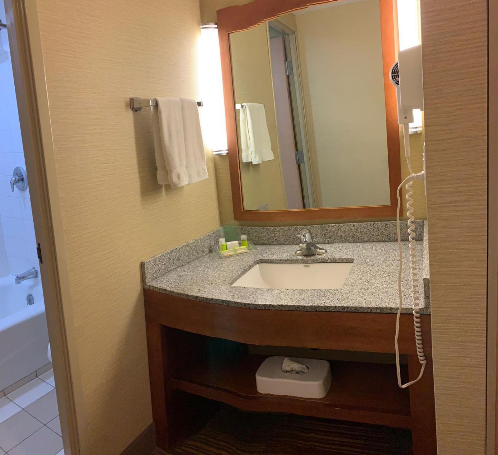 Holiday Inn Monclova By Ihg Exteriör bild