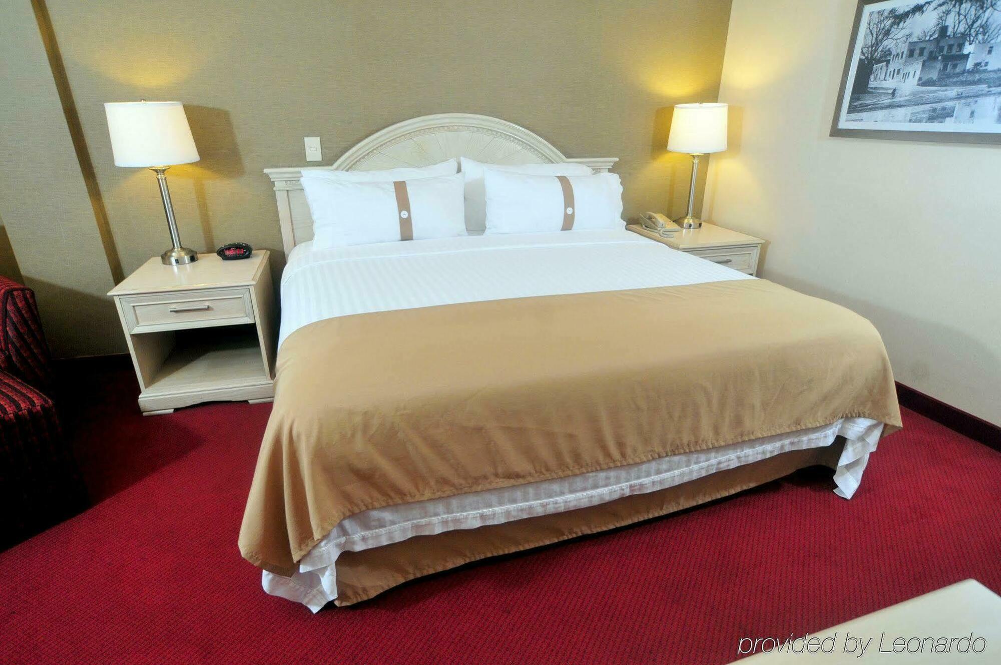 Holiday Inn Monclova By Ihg Exteriör bild